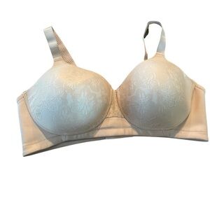 Vanity fair nude brasier, gently worn, no underwire, size 40D
